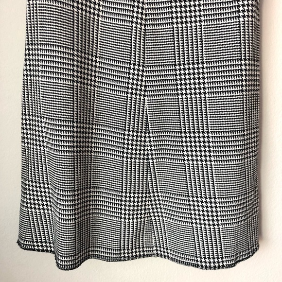 CLOSEOUT \Zara TRF\• Houndstooth Tunic Top - Picture 14 of 16